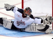  Uzi重返赛场，重要助攻首场状态出色，法国队观众沸腾！引发球迷热议