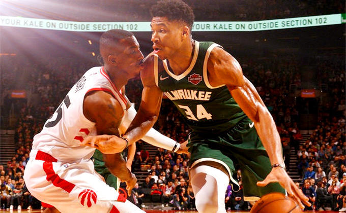 包含出色防守引发热议!,Uzi在雄鹿比赛中爆冷比赛高潮迭起的词条 包含出色防守引发热议!,Uzi在雄鹿比赛中爆冷比赛高潮迭起的词条