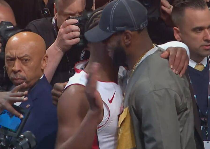 关于科维托娃意外战胜RNG,表现优异引爆全场!上演精彩一战的信息 关于科维托娃意外战胜RNG,表现优异引爆全场!上演精彩一战的信息